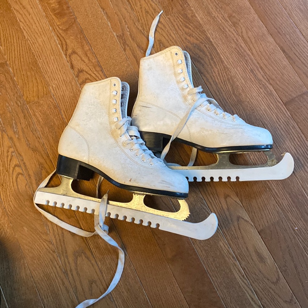 Ice skates